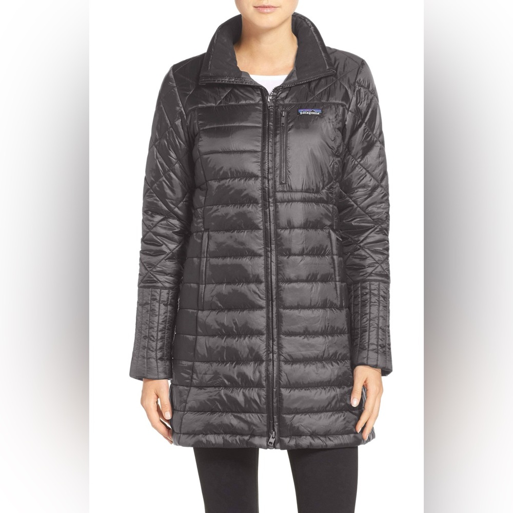 Patagonia Women’s Radalie Parka in Forge Grey (size medium)